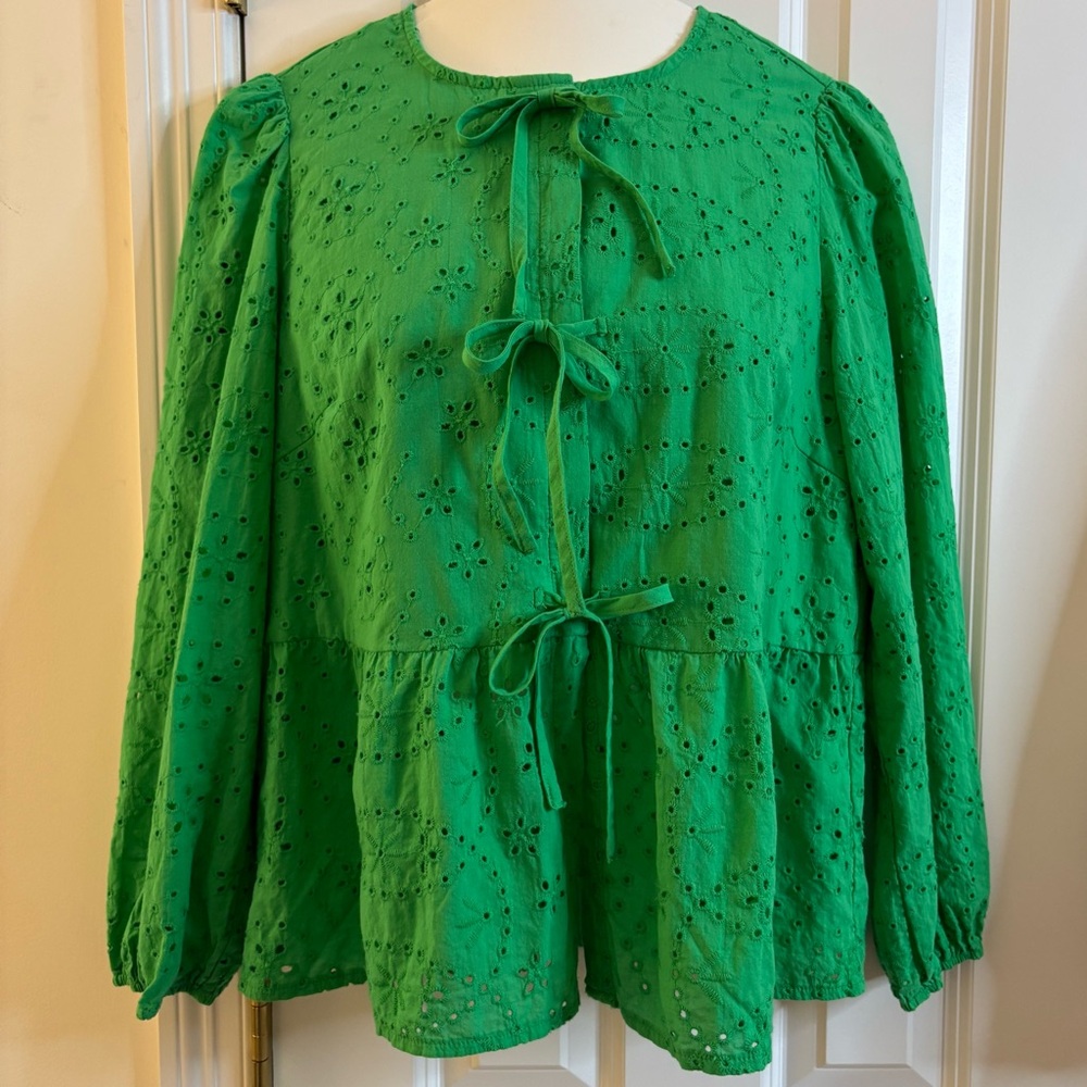 Kirundo Blouse Top Green Eyelet Bow long-sleeve textured, buttons tie-neck large - Picture 3 of 9